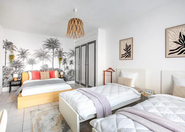 Vox - Spacieux Et Lumineux - Balcon Ascenseur - Centre Lejlighed *